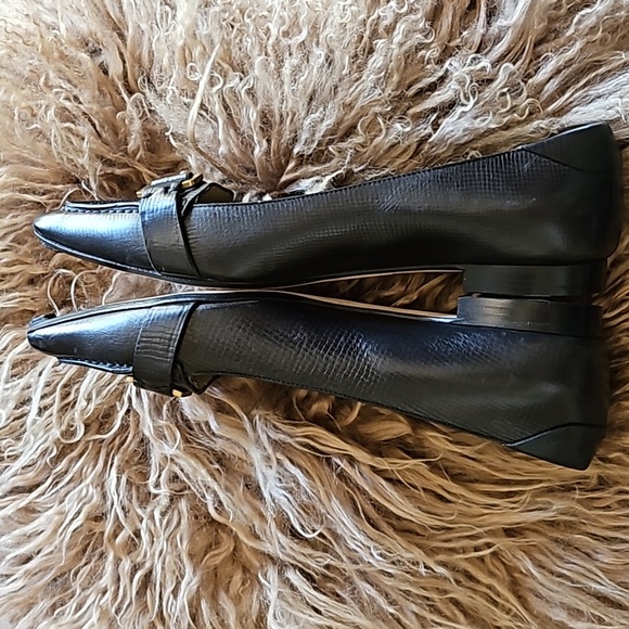 GUCCI black leather slip-on loafer brass buckle pointed 35 1/2 C excellent shoes - Picture 12 of 16